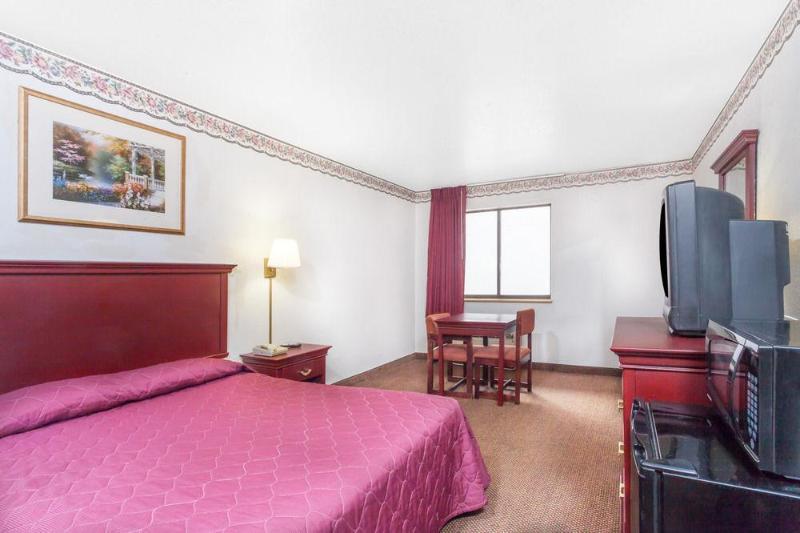 Super 8 Morristown East Downtown Hotel Eksteriør billede
